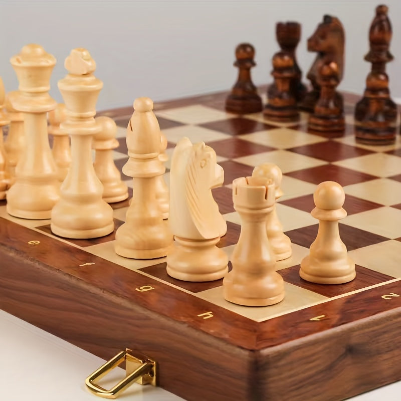 Wooden chess set foldable with chess pieces | Kalsten