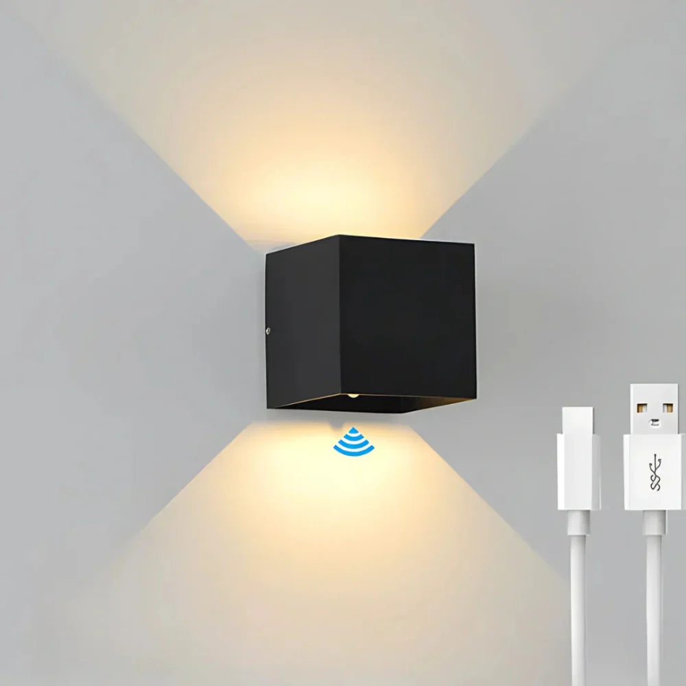 Adjustable Black Cube LED Wall Lamp Kalsten