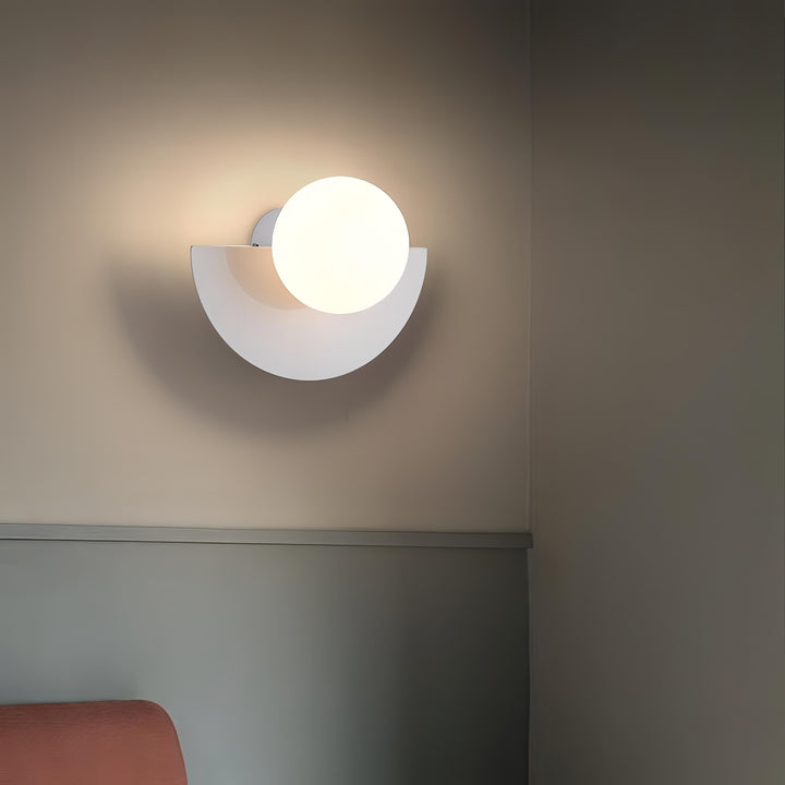Nordic Style Modern Metal Wall Lamp