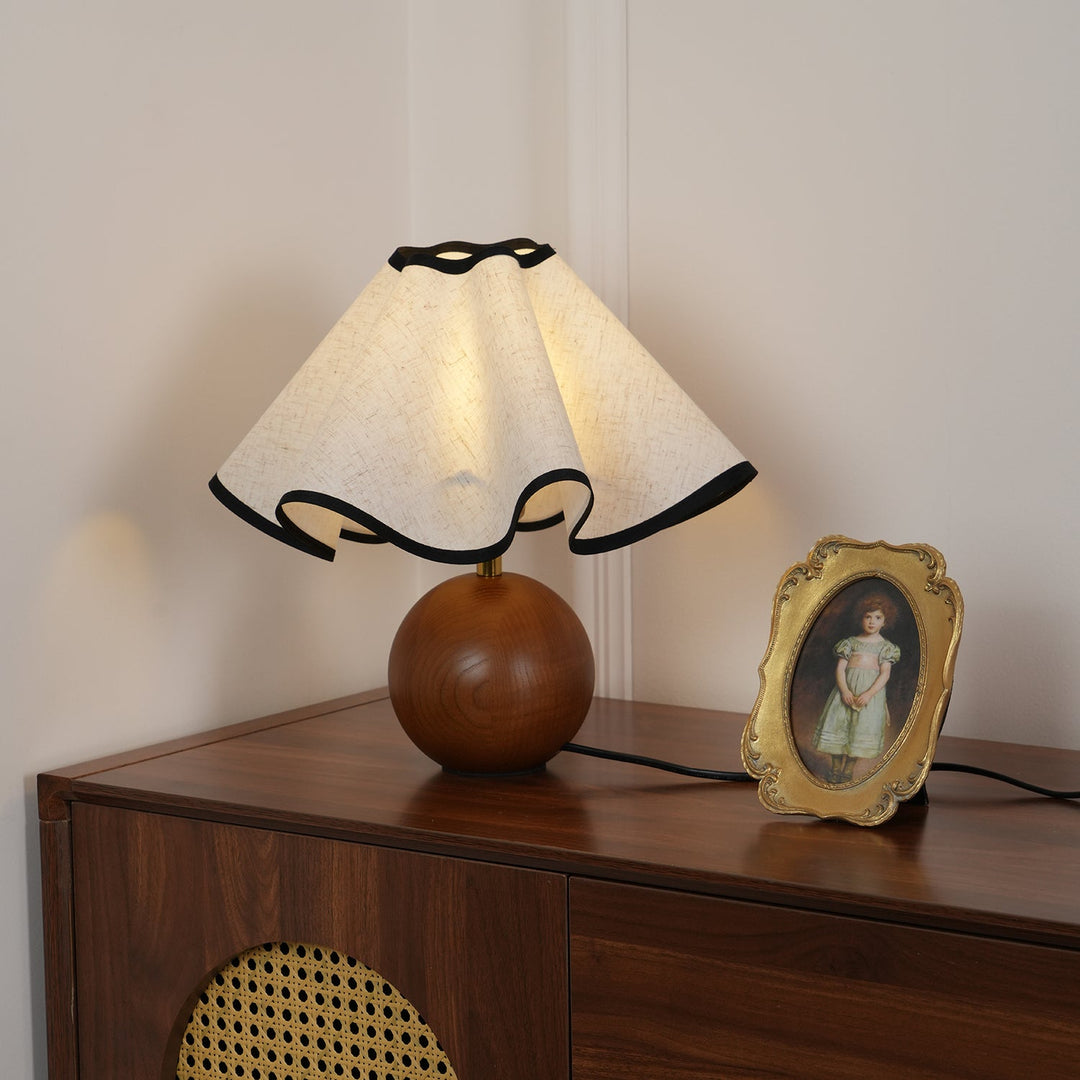 Table lamp Modern Design Ambient Lighting Interior | Kalsten